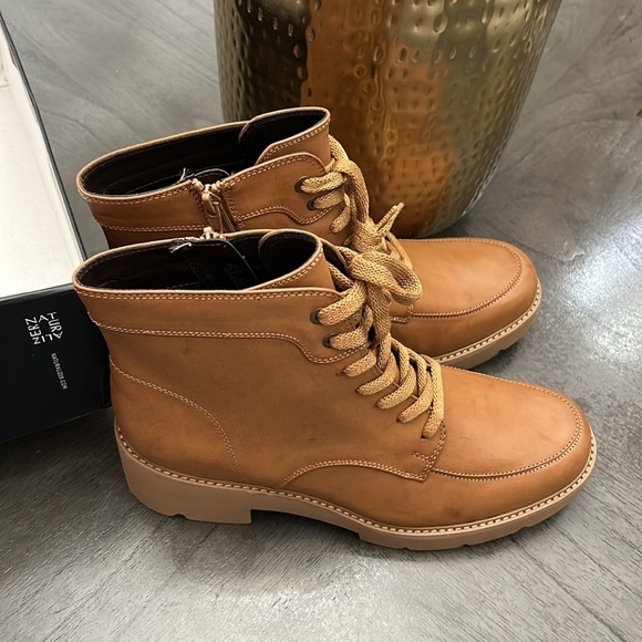 Women's Naturalizer, Catherine Boot (WIDE) - Picture 3 of 11